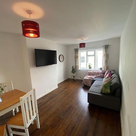 Brighton New Apartment Free Parking Sleeps 6 Екстер'єр фото